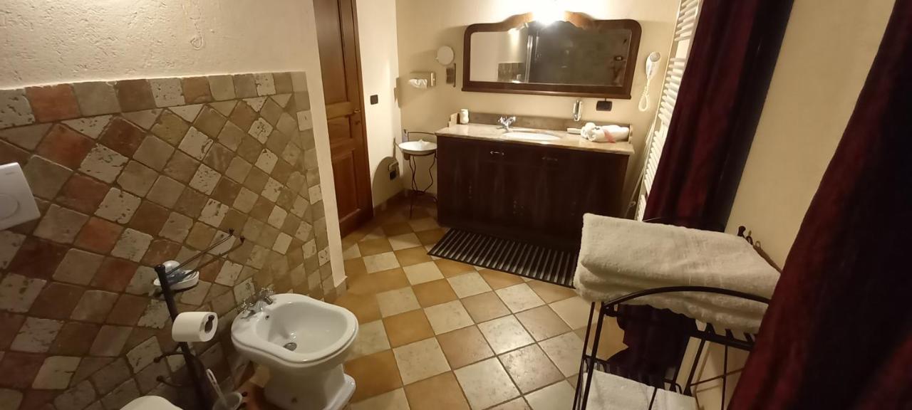 فوسّانو Villa Laura B&B المظهر الخارجي الصورة