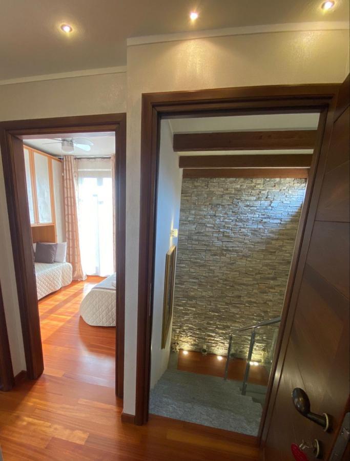 فوسّانو Villa Laura B&B المظهر الخارجي الصورة